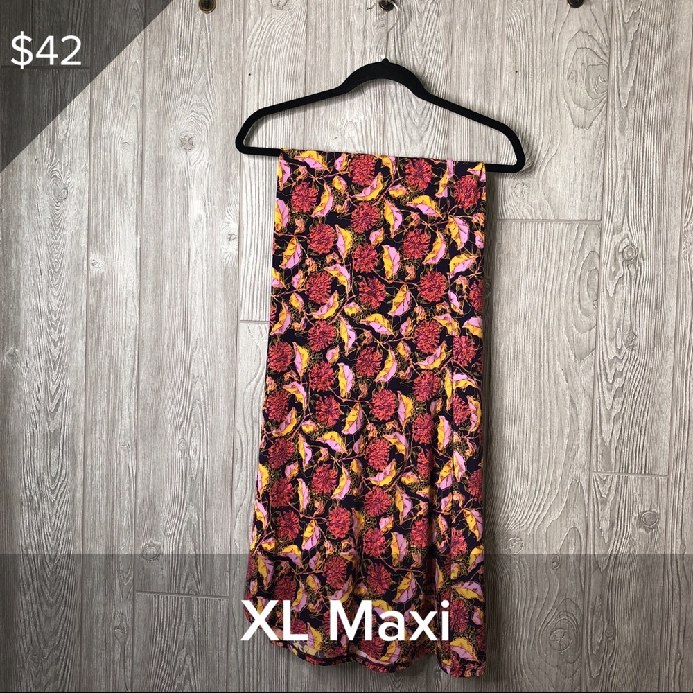 LuLaRoe maxi skirt - new